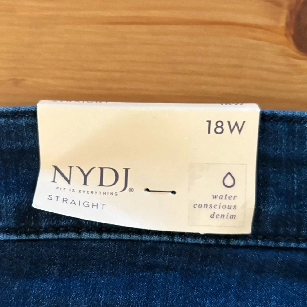 NYDJ Marilyn Blue Denim Slimming Straight Leg Jeans Size 18W NWT - Picture 7 of 14